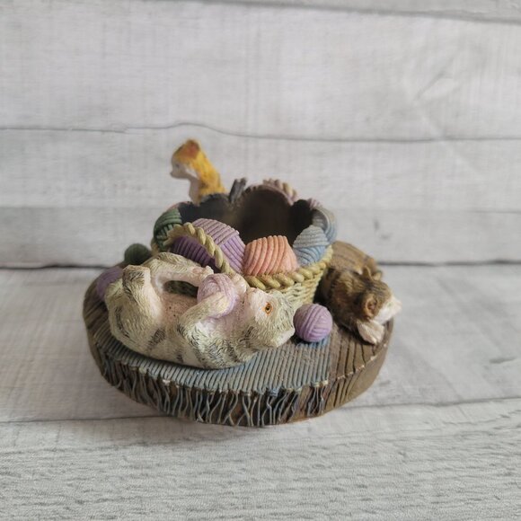 Candle Cappers Cat & Yarn Themed Ceramic Candle Topper Figurine - Picture 2 of 5